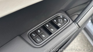 Porsche Cayenne Coupé 2025