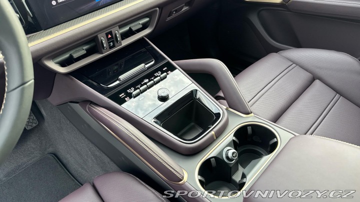 Porsche Cayenne E Hybrid Coupé 2025