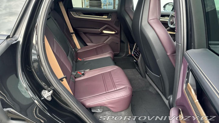 Porsche Cayenne E Hybrid Coupé 2025