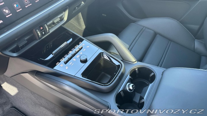 Porsche Cayenne S 2025