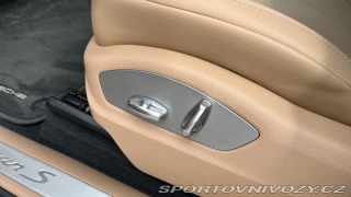 Porsche Macan S 2022