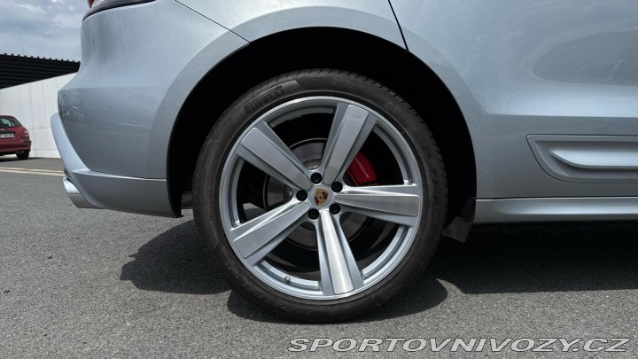 Porsche Macan S 2021