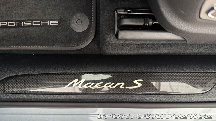 Porsche Macan S 2021