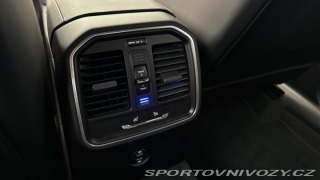 Porsche Macan S 2021