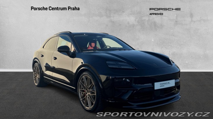 Porsche Macan Turbo 2025