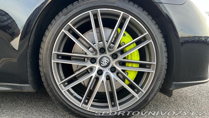 Porsche Panamera 4 E-Hybrid 2021