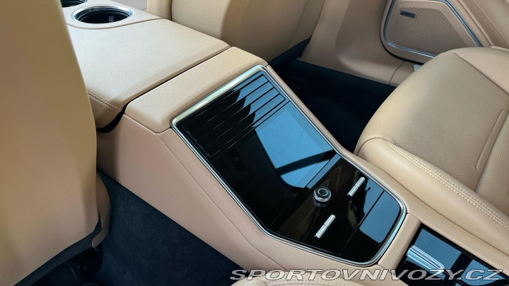 Porsche Panamera 4 E-Hybrid 2021