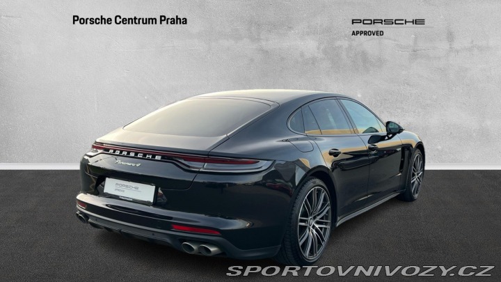 Porsche Panamera 4 E-Hybrid 2021
