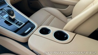 Porsche Panamera 4 E-Hybrid 2021