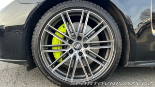 Porsche Panamera 4 E-Hybrid 2021