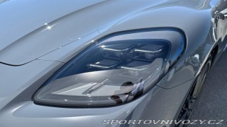 Porsche Panamera 4S E-Hybrid 2025