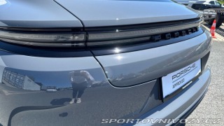 Porsche Panamera 4S E-Hybrid 2025