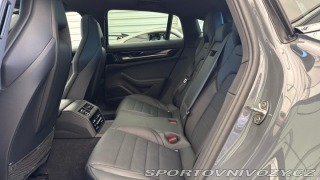 Porsche Panamera 4S E-Hybrid 2025