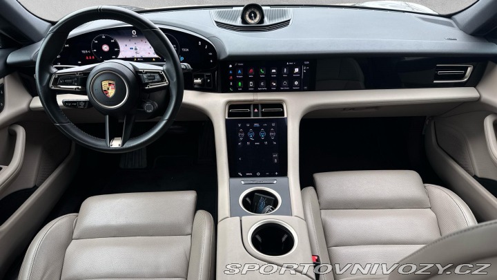 Porsche Taycan 4 Cross Turismo 2022