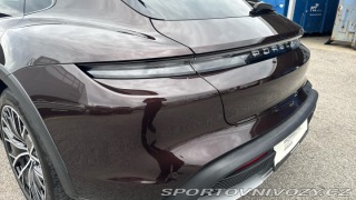 Porsche Taycan 4 Cross Turismo 2022