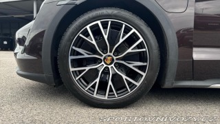 Porsche Taycan 4 Cross Turismo 2022