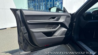 Porsche Taycan 4 Cross Turismo 2025