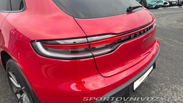 Porsche Macan T 2022