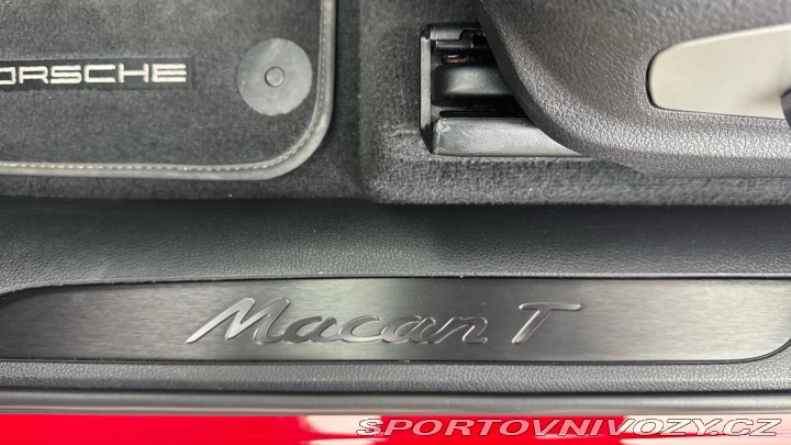 Porsche Macan T 2022