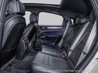 Porsche Cayenne E-Hybrid Coupe Platinum 2022