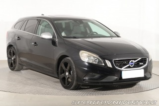 Volvo V60 Base D5 2.4 2011