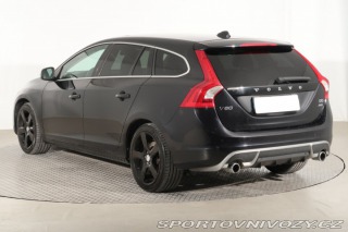 Volvo V60 Base D5 2.4 2011