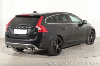 Volvo V60 Base D5 2.4 2011