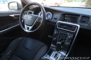 Volvo V60 Base D5 2.4 2011