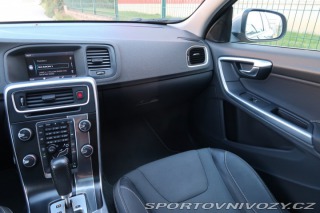 Volvo V60 Base D5 2.4 2011