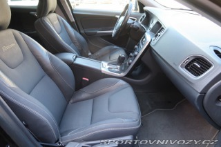 Volvo V60 Base D5 2.4 2011