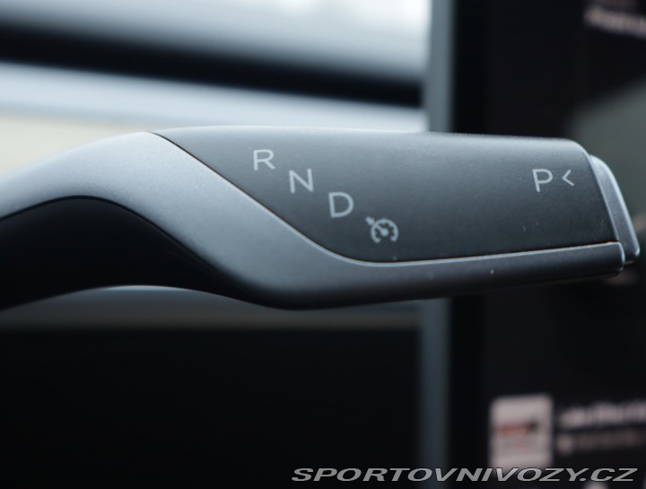 Tesla Model Y RWD LFP 60kWh 2023