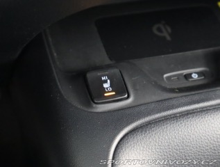 Toyota Corolla 2.0 Hybrid 2024