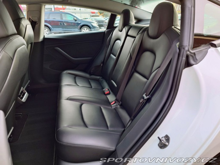 Tesla Model 3 Long Range Dual Motor 366 2021