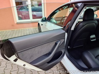 Tesla Model 3 Long Range Dual Motor 366 2021