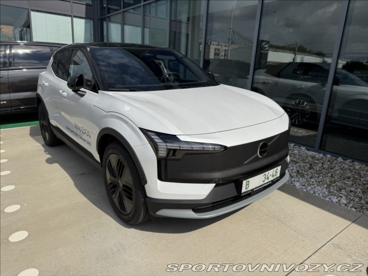 Volvo EX30 0,0   ULTRA TWIN CROSS CO 2025
