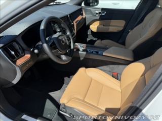 Volvo Ostatní modely XC60 2,0   T8 ULTRA PHEV 2024