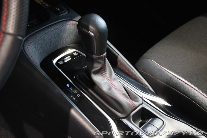 Toyota Corolla Hybrid e-CVT GR Sport Tou 2024