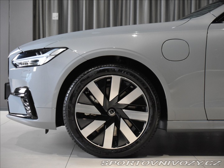 Volvo V90 2,0 T6  Plus Dark 1800