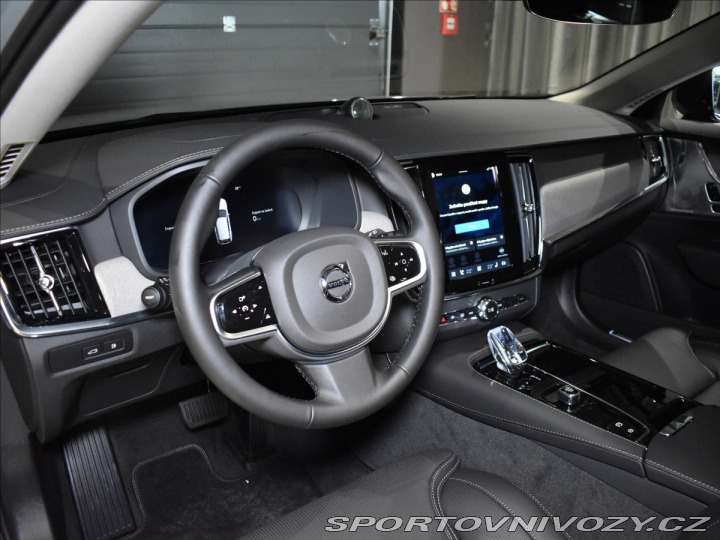 Volvo V90 2,0 T6  Plus Dark 1800