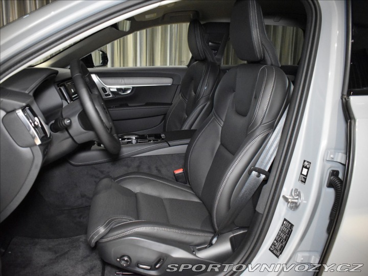 Volvo V90 2,0 T6 Plus Dark 2025