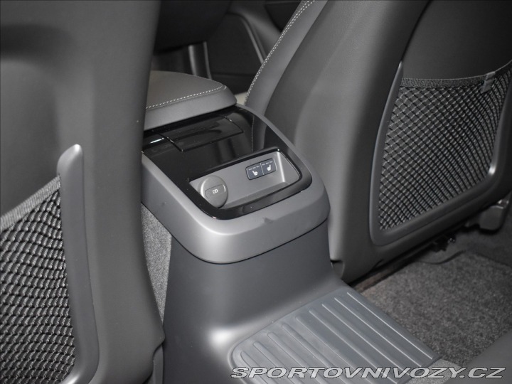 Volvo V90 2,0 T6  Plus Dark 1800