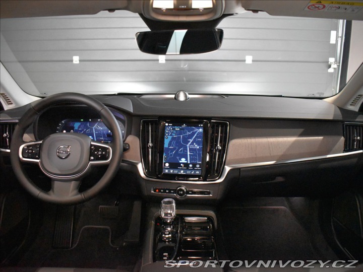 Volvo V90 2,0 T6 Plus Dark 2025
