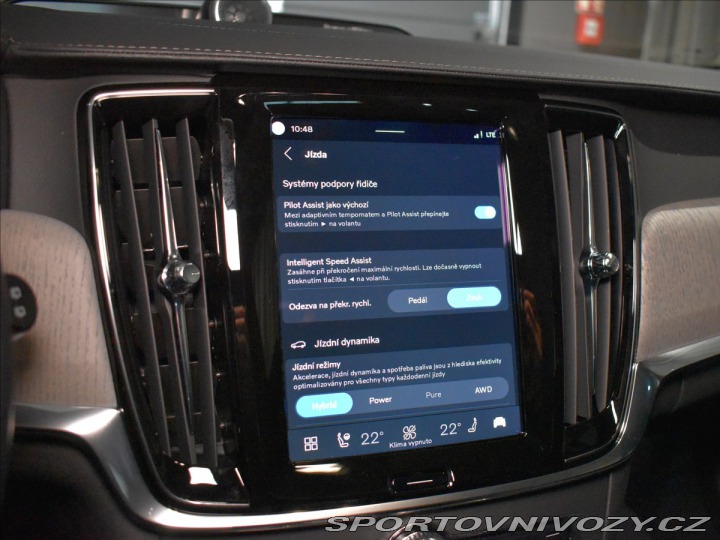 Volvo V90 2,0 T6 Plus Dark 2025