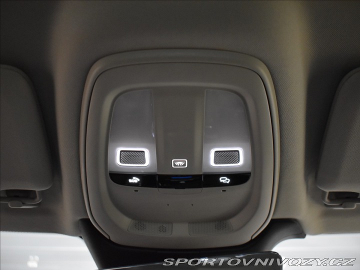 Volvo V90 2,0 T8  Plus Dark 2025