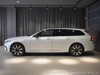Volvo V90 2,0 T8 Plus Dark 2025