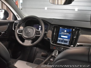 Volvo V90 2,0 T8 Plus Dark 2025