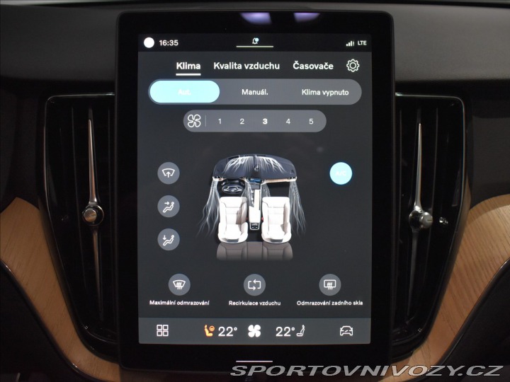 Volvo Ostatní modely XC60 2,0 T6  Plus Dark 2025