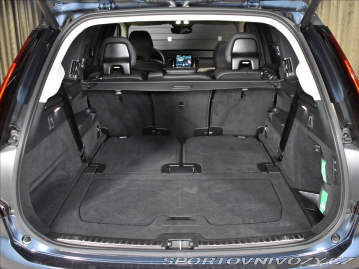 Volvo Ostatní modely XC90 2,0 T8 AWD ULtra Pano,Vzd 2025