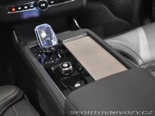 Volvo Ostatní modely XC90 2,0 T8 AWD ULtra Pano,Vzd 2025