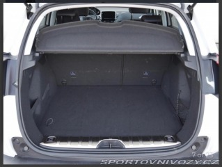 Peugeot Ostatní modely 2008 1,2 1800